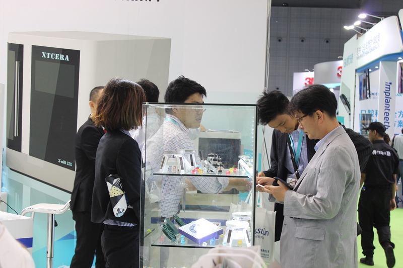 Great Success in 2015 China Dental Show